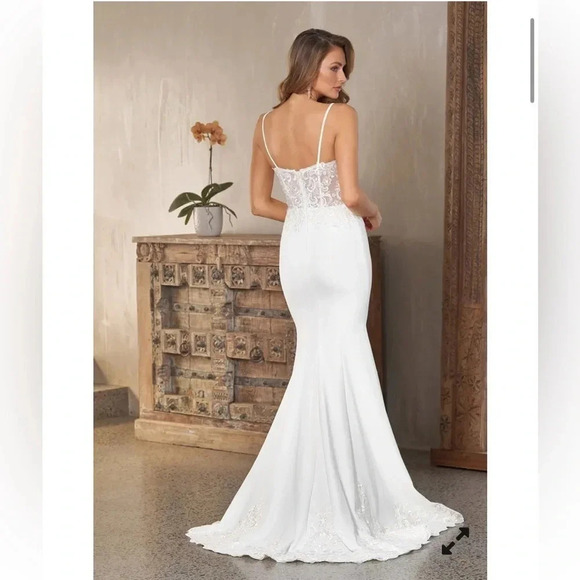 Tania Olsen White Wedding Dress ELISE TC318 Size 0 - Picture 4 of 9